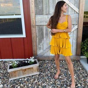 Meet your Posher, Alison